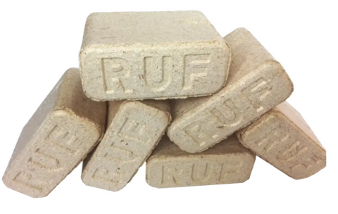 Jacht "Brykiet drzewny w kostce RUF" na jezioraku